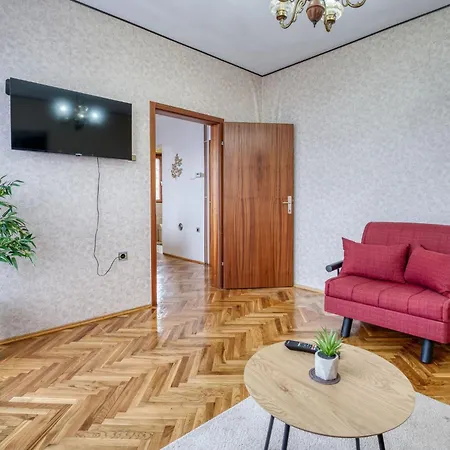 Maklen-2 By Interhome Apartamento *