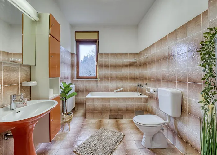 Maklen-2 By Interhome