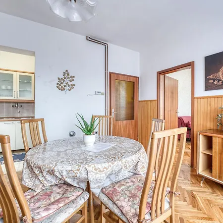 Maklen-2 By Interhome Апартаменты Brod Moravice