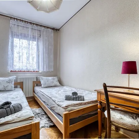 Maklen-2 By Interhome Brod Moravice