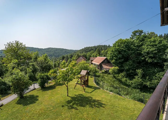 Maklen-2 By Interhome